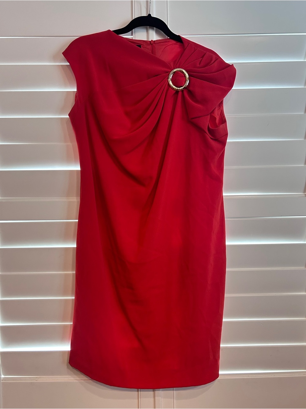 Escada Gathered Shoulder Sleeveless Ruffle Shift Dress Red Size 44